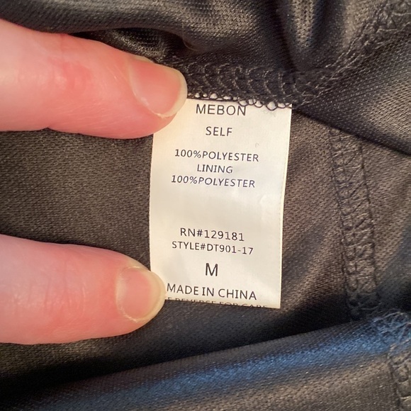 Mebon dress rhinestone and sequin embellishments sleeveless Size medium NWT - Picture 7 of 9